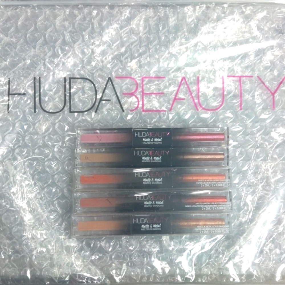 ✨ Huda Beauty Matte & Metal Liquid Eyeshadow ✨